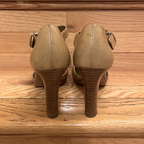 Kelly & Katie Tan Block High Heels Buckle Pumps Size 8.5 - Picture 6 of 11